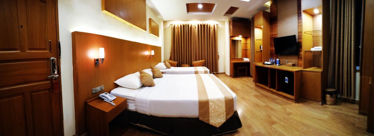 The Hotel Nova Mandalay Luaran gambar
