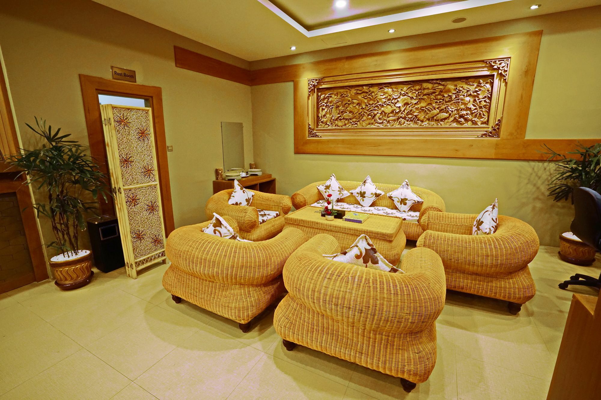 The Hotel Nova Mandalay Luaran gambar