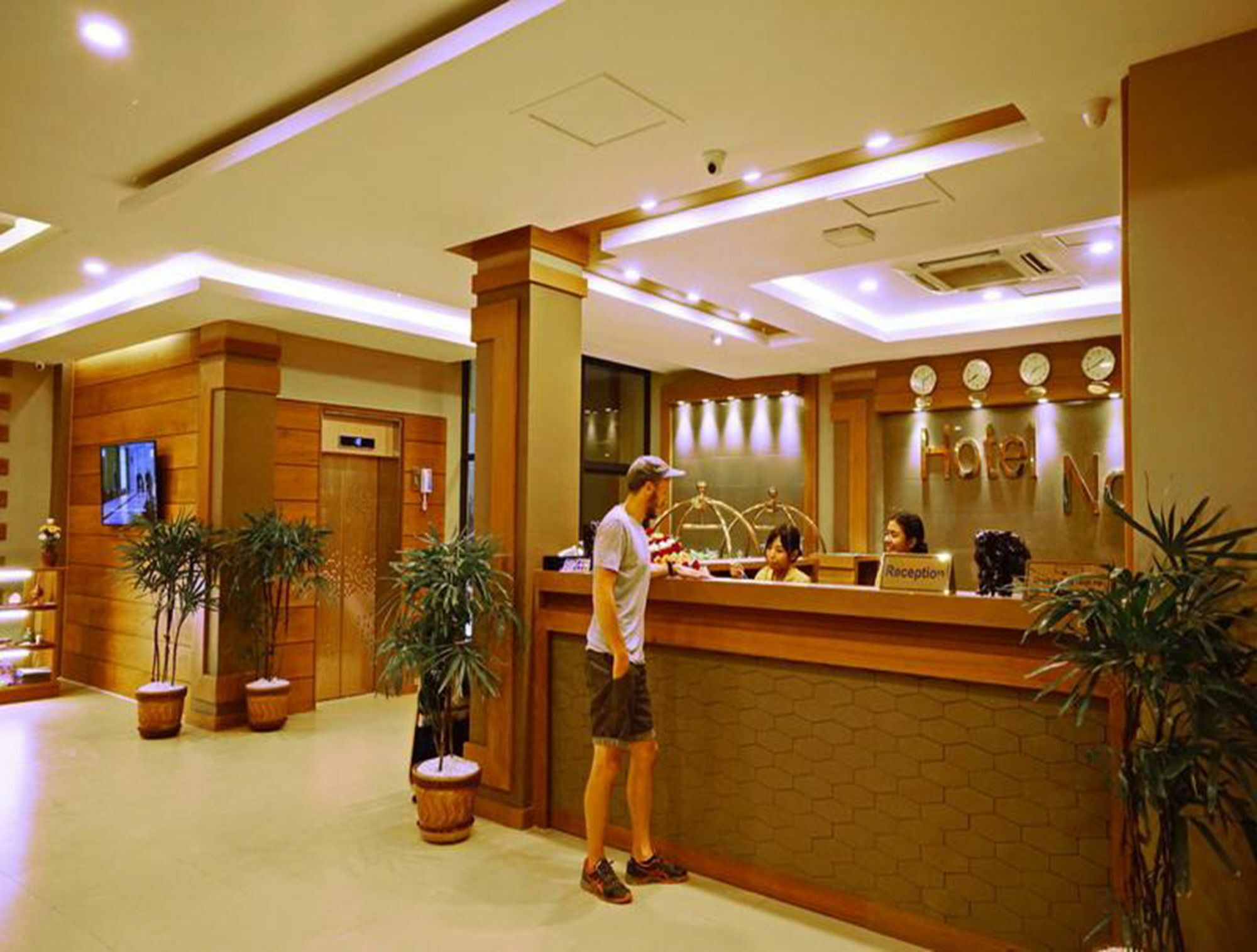 The Hotel Nova Mandalay Luaran gambar